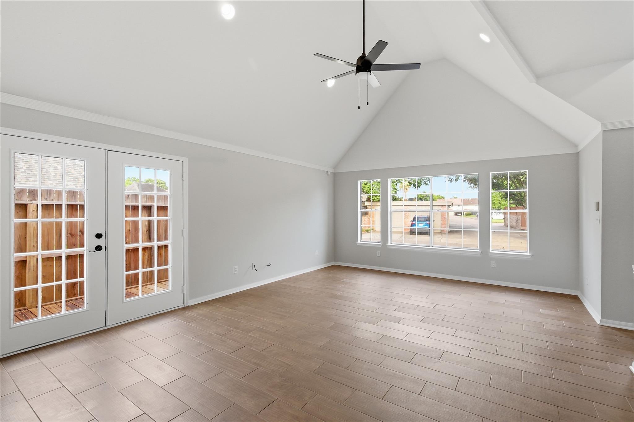 3209 Continental Drive