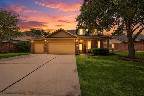 Photo of 17503 Durham Ridge Lane, Humble, TX 77346 (MLS # 20081335)