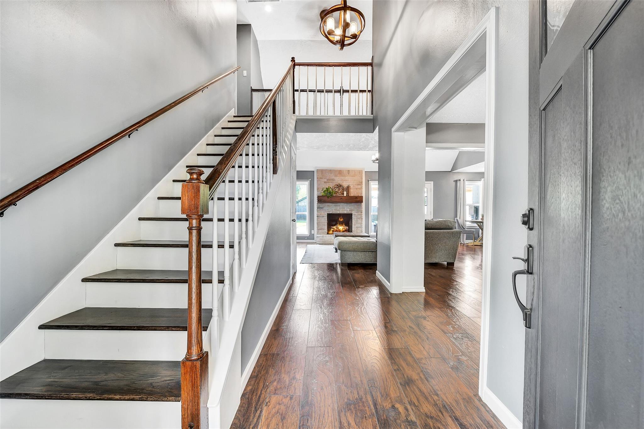 404 Independence Drive
