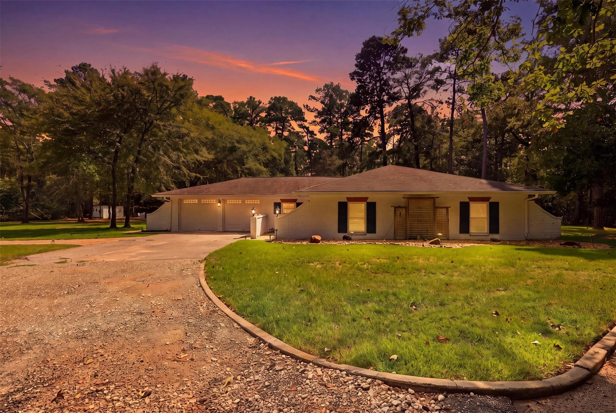 13537 Laramie Trail