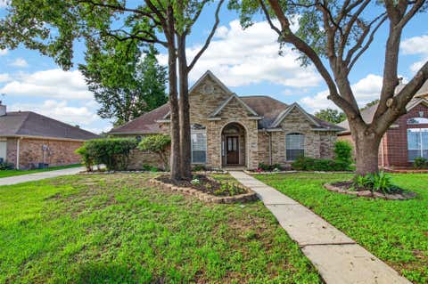 Photo of 2807 Travick Lane, Houston, TX 77073 (MLS # 68883911)