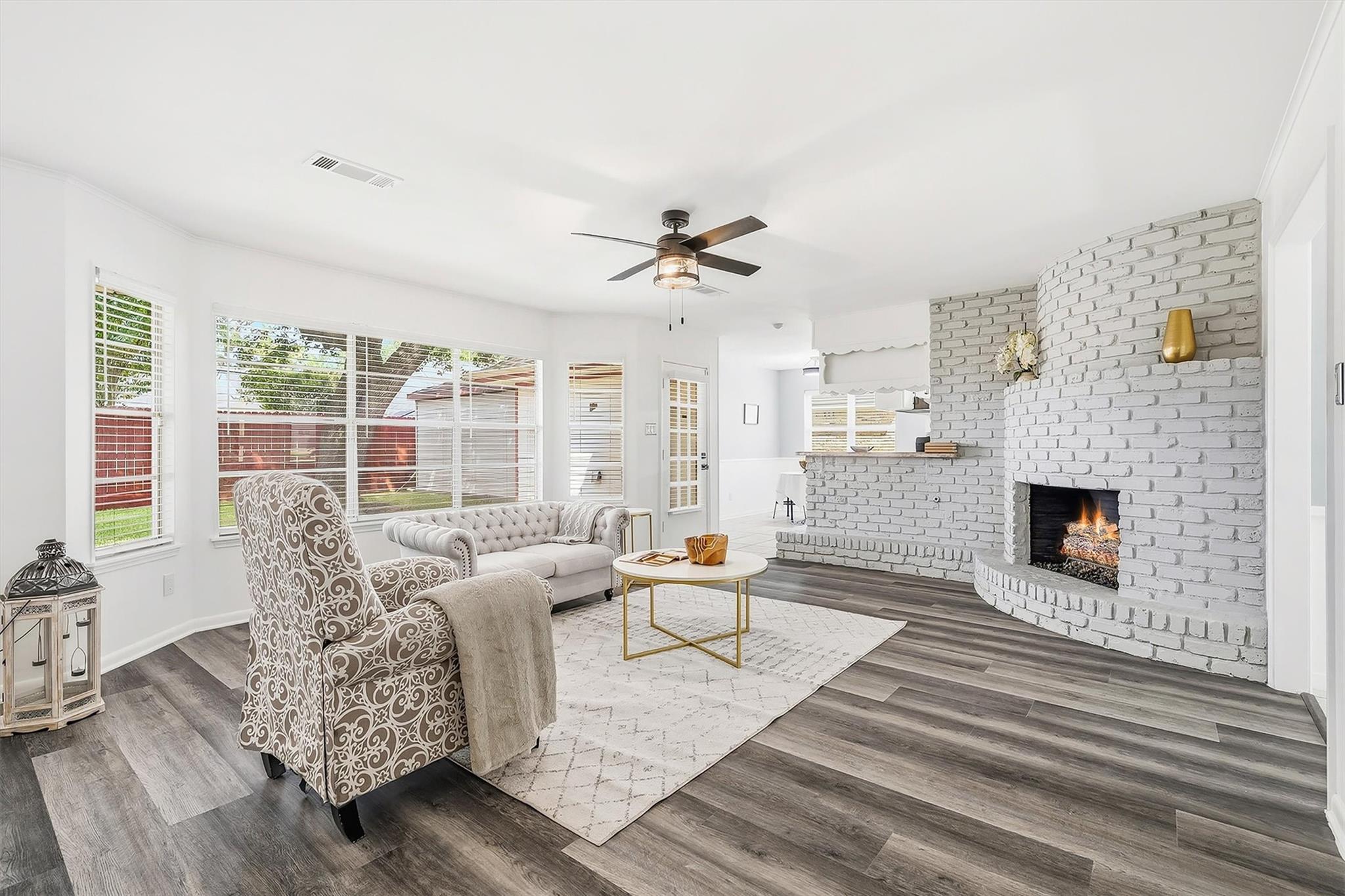2503 Moss Hill Drive