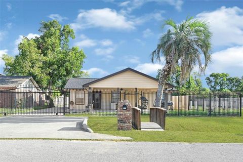 Photo of 7337 Miley Street, Houston, TX 77028 (MLS # 59275474)