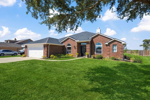 2015 CAROLINE AVE, BAYTOWN, TX 77523 - Image 352badaacfbbee4fc0d595eeac9f6a32/3716469358