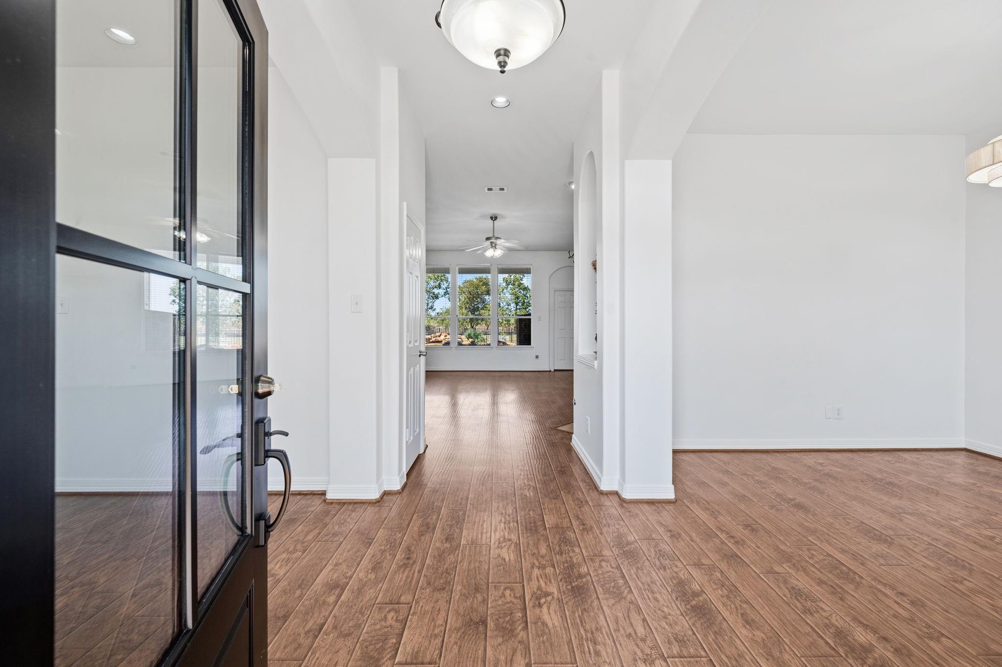 2015 Caroline Avenue