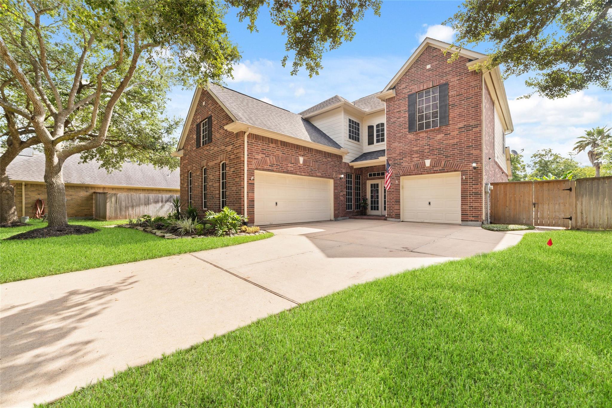 13643 Schumann Trail