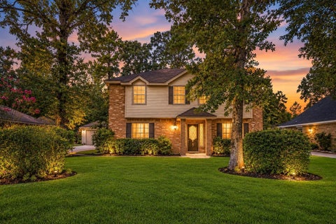 Photo of 6 Postvine Court, Spring, TX 77381 (MLS # 12855122)