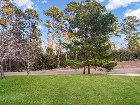 Tiny photo for 254 E Sunset Drive, Onalaska, TX 77360 (MLS # 69647499)