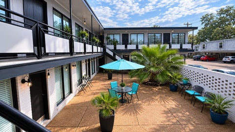 Photo of 519 Branard St Street #01, Houston, TX 77006 (MLS # 93234398)