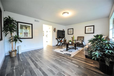 Photo of 12633 Memorial Drive #71, Houston, TX 77024 (MLS # 85725177)