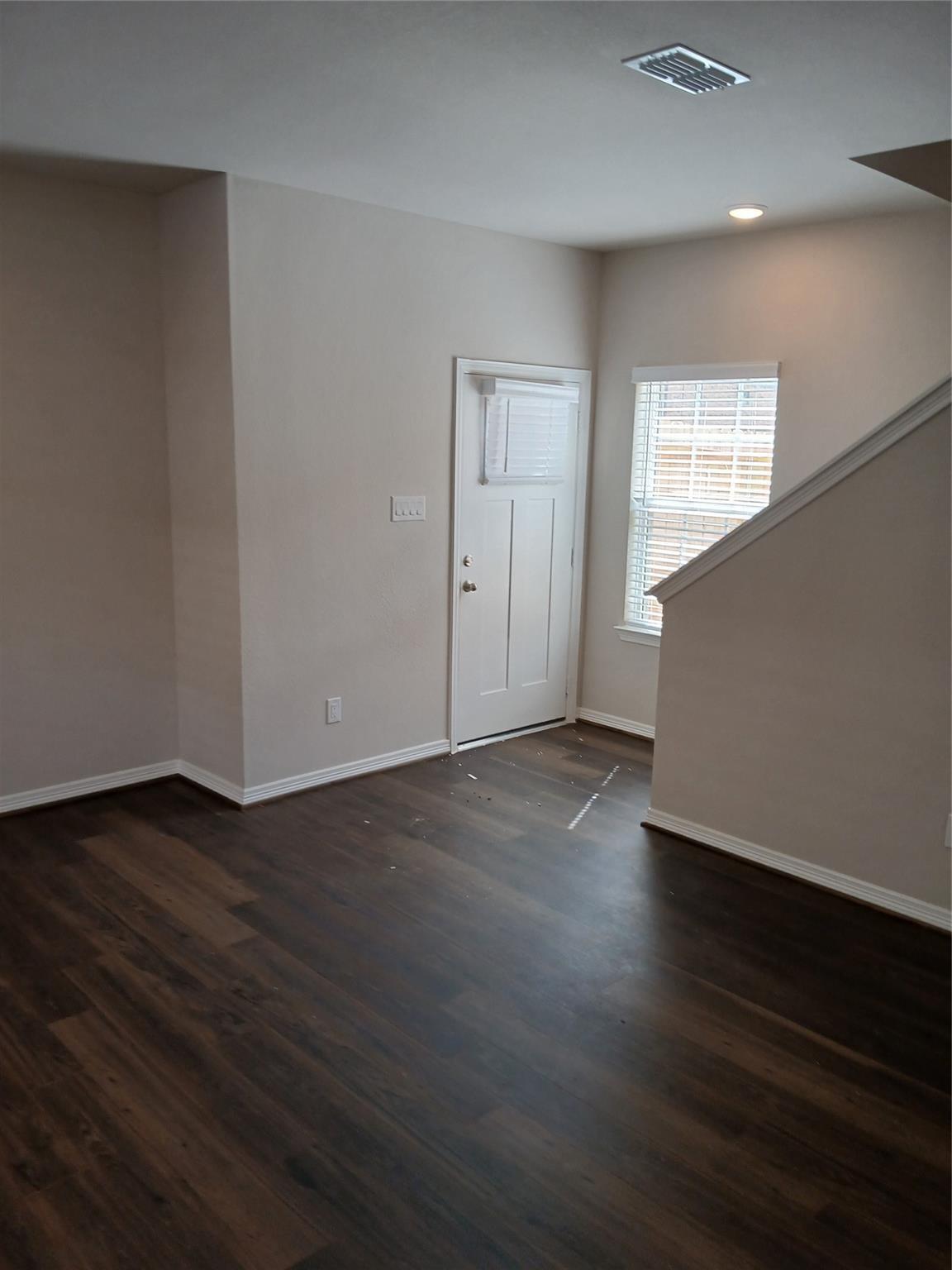 6406 Calhoun Road