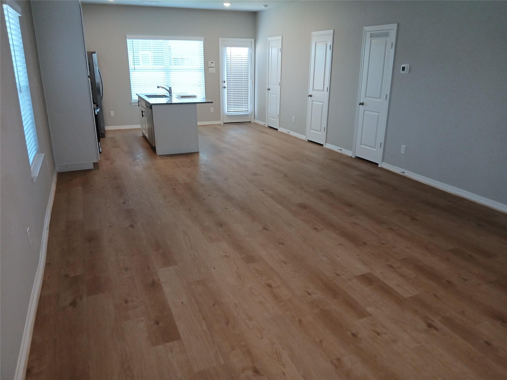 6406 Calhoun Road