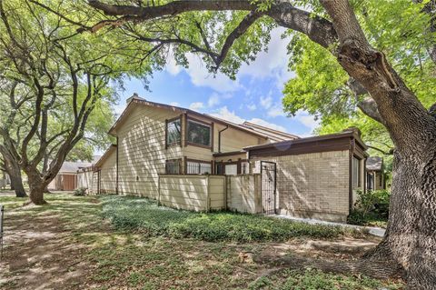Photo of 12528 Wellington Park Drive, Houston, TX 77072 (MLS # 77177367)