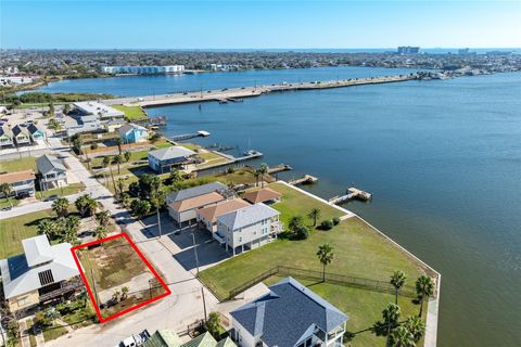 Vacant Land For Sale - 1120 64th Street<br/> Galveston, TX 77551