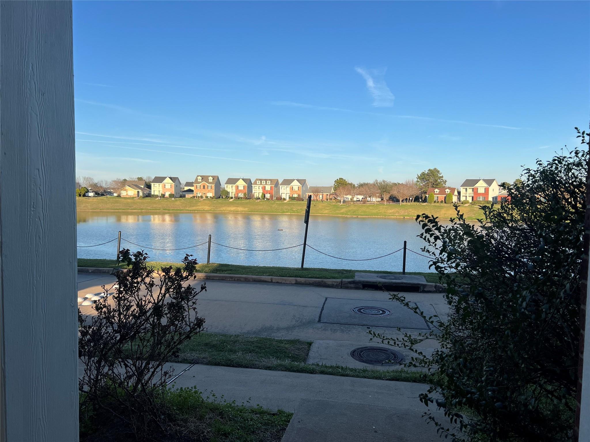 6146 Settlers Lake Circle W