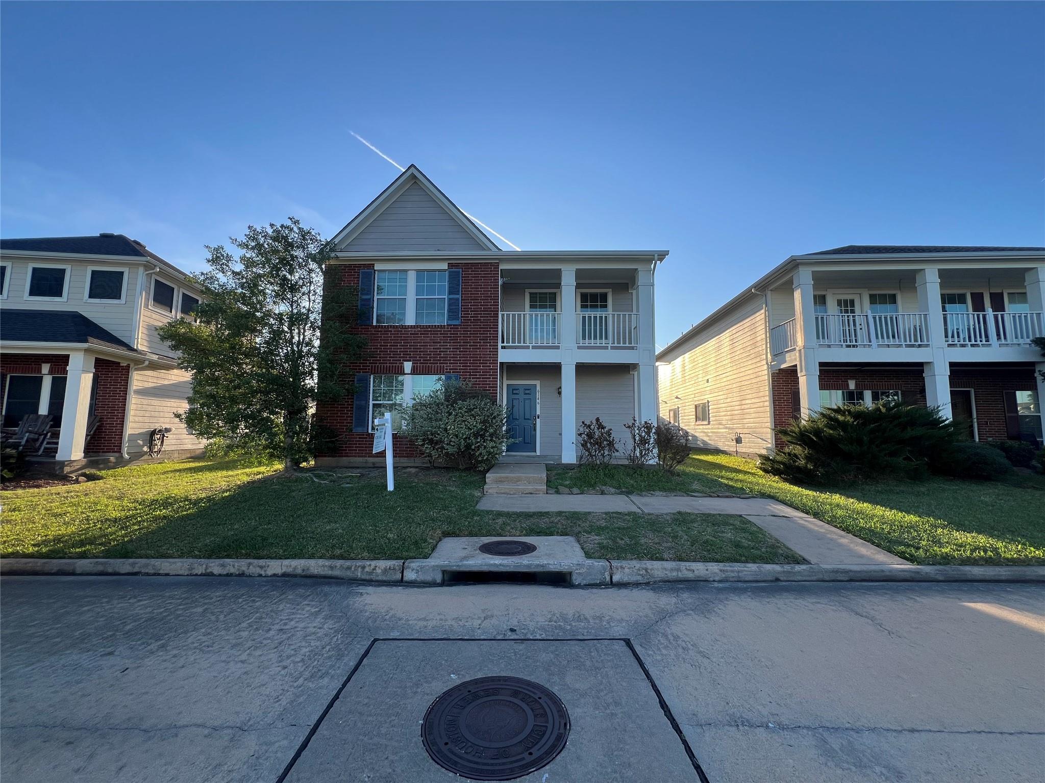 6146 Settlers Lake Circle W