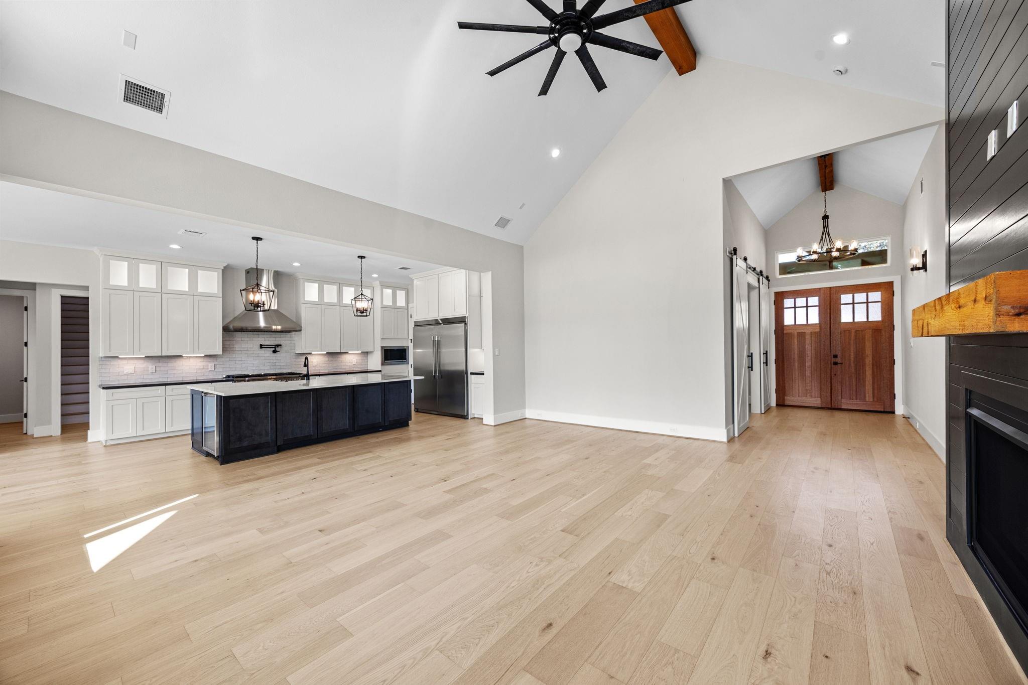 412 S Garrett Circle