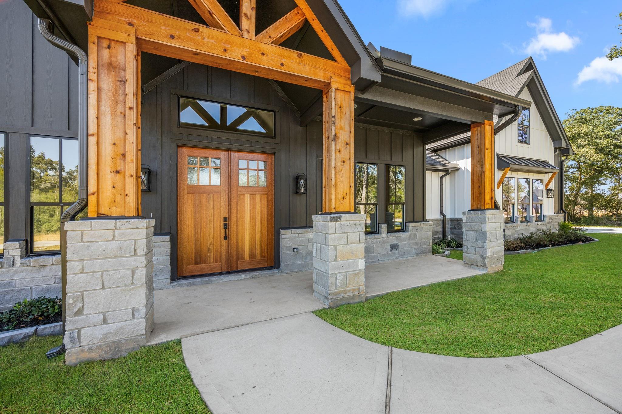 412 S Garrett Circle