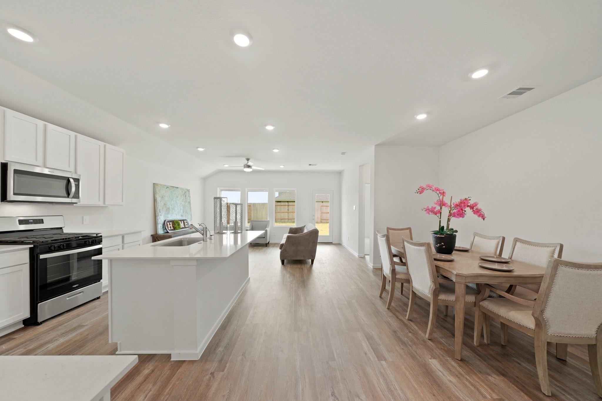 4052 Sun Burst Lane