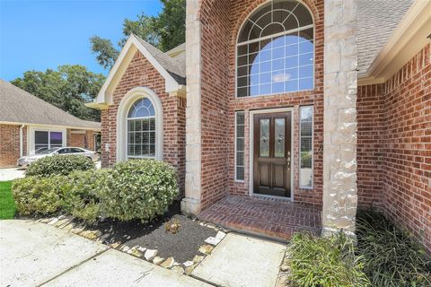 Photo of 14906 Windsor Manor, Houston, TX 77069 (MLS # 63246720)