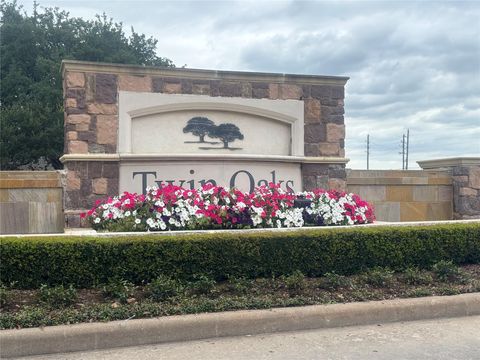 Photo of 7218 Branford Park Lane, Richmond, TX 77407 (MLS # 57442351)