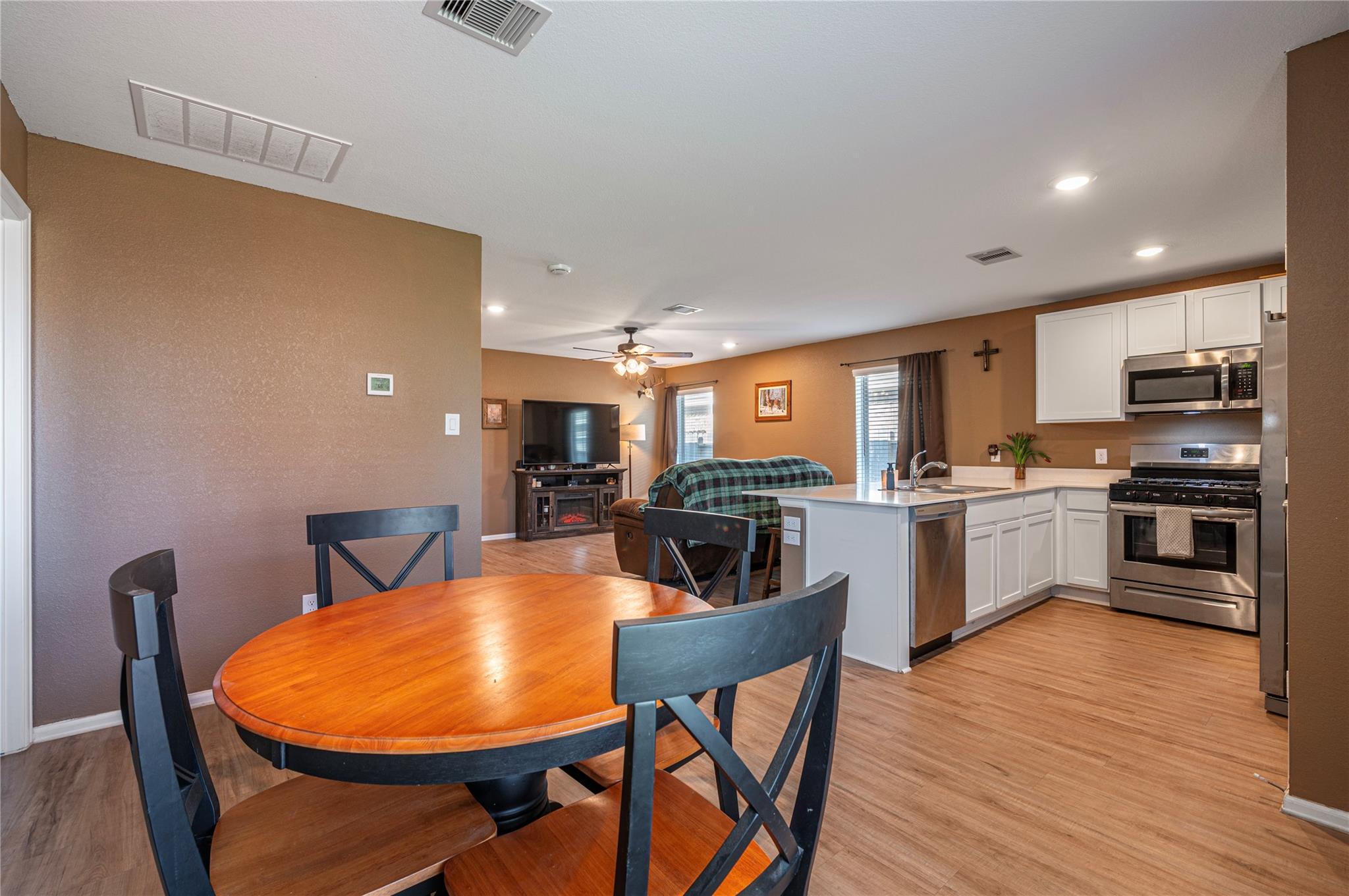 269 Bennett Loop