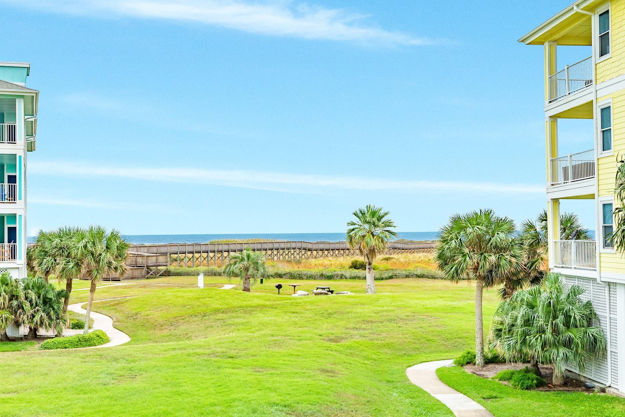4231 Pointe West 103