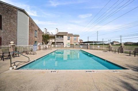 Photo of 7600 Emmett F Lowry Expressway #314, Texas City, TX 77591 (MLS # 48634101)