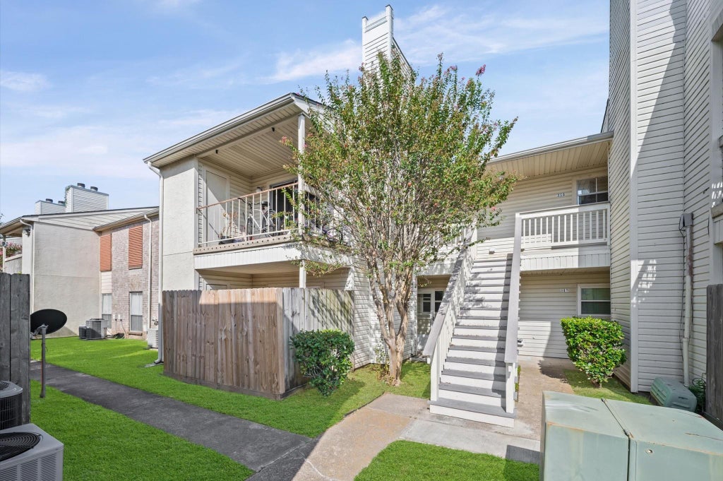 Photo of 7600 Emmett F Lowry Expressway #314, Texas City, TX 77591 (MLS # 48634101)