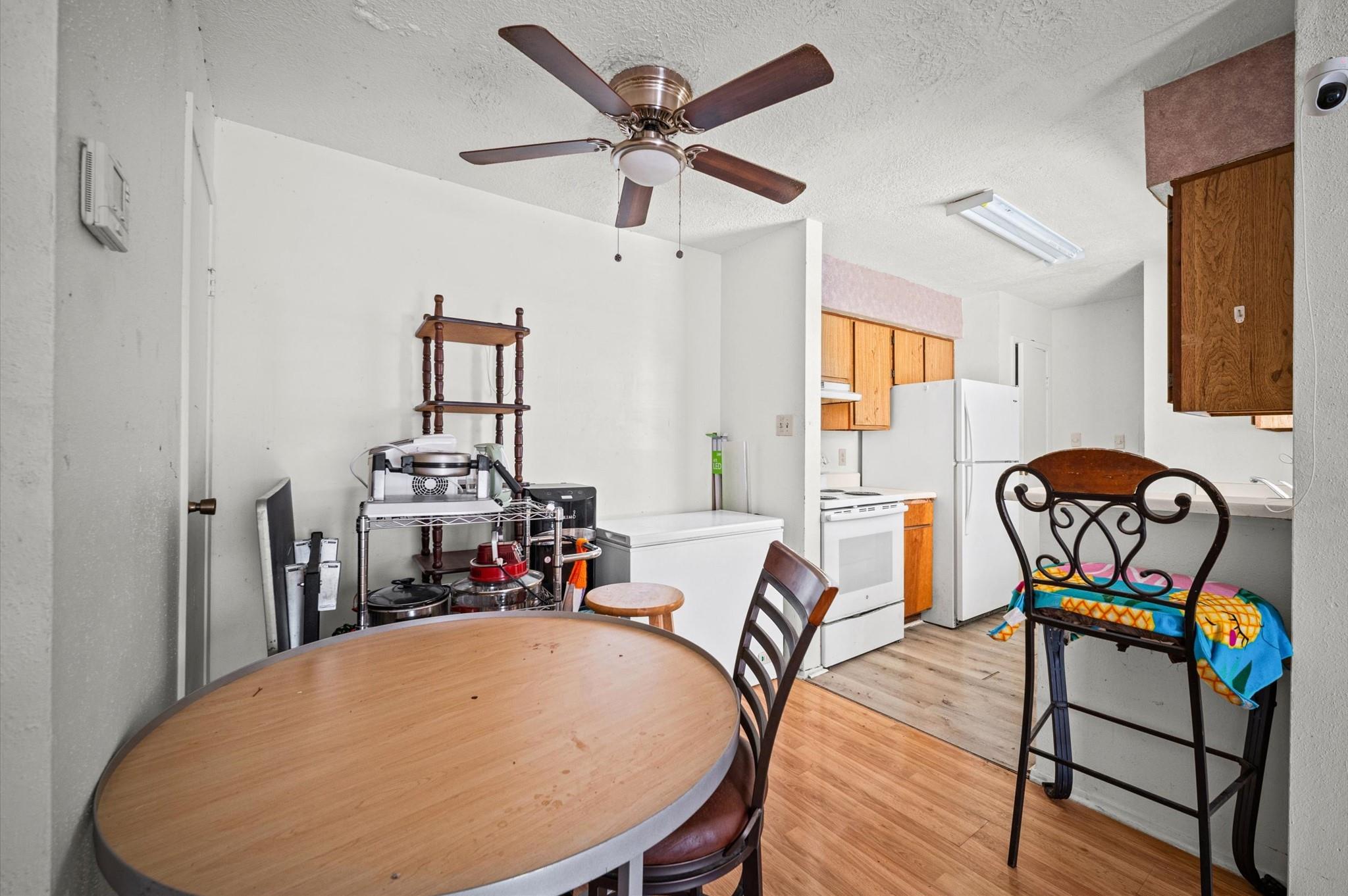 7600 Emmett F Lowry Expressway 314