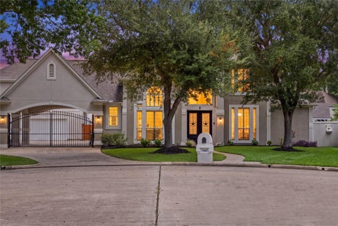 Photo of 7002 Champions Centre Court, Houston, TX 77069 (MLS # 13843382)