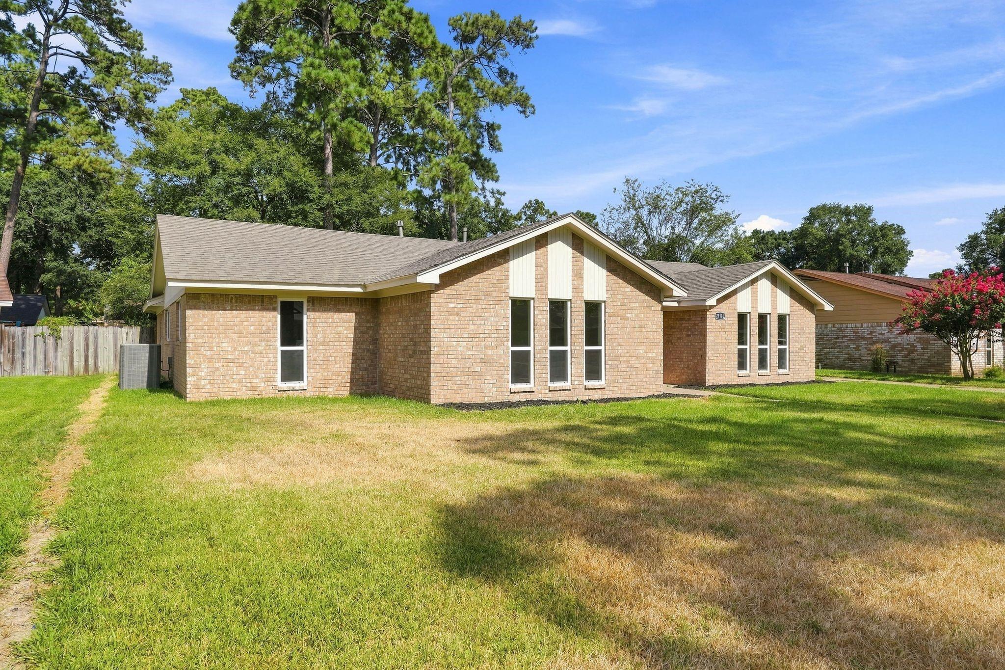 27116 S Harlan Lane