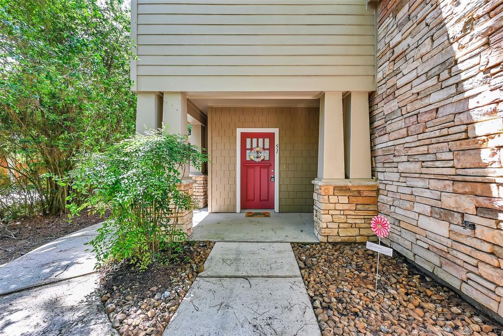 Photo of 51 Stone Creek Place, The Woodlands, TX 77382 (MLS # 10721552)