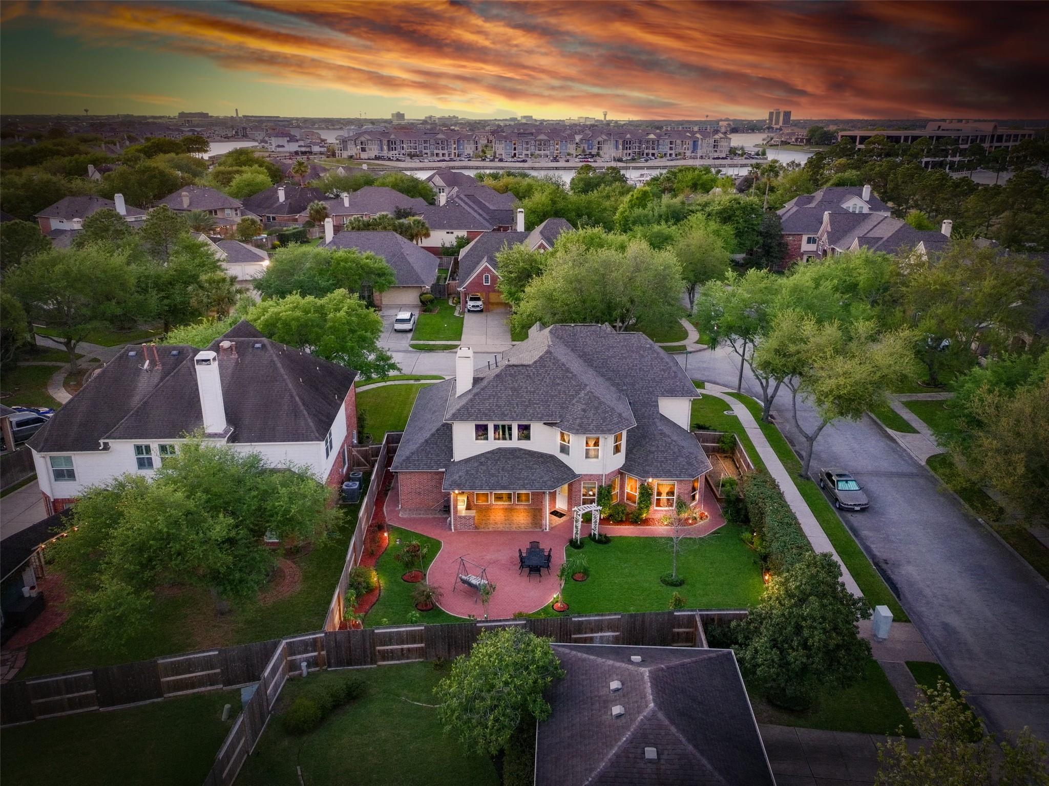 2407 Royal Palm Court