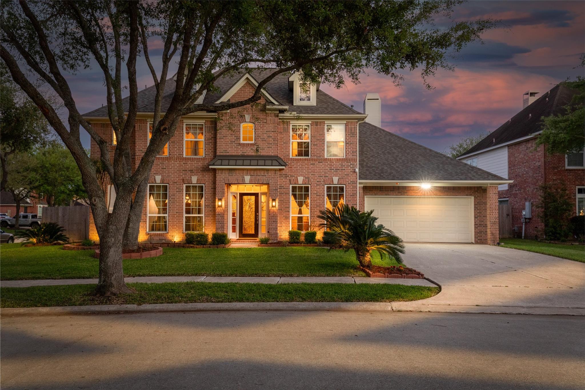 2407 Royal Palm Court