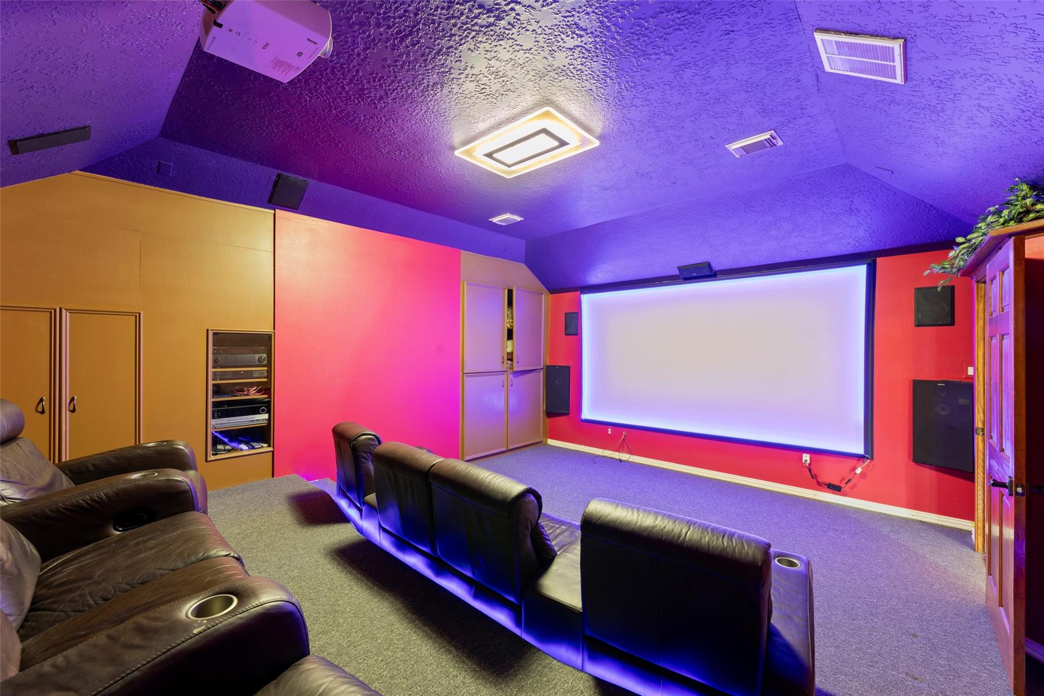 2407 Royal Palm Court