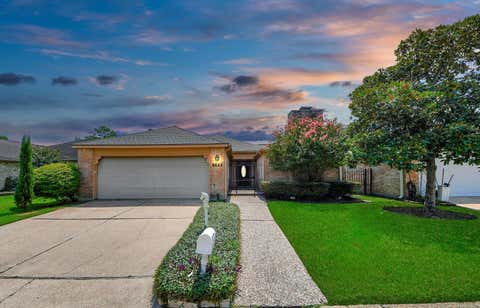 Photo of 6523 Oakland Hills Drive, Houston, TX 77069 (MLS # 97078772)