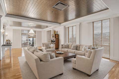 Photo of 511 S Post Oak Lane #6D, Houston, TX 77056 (MLS # 79051656)