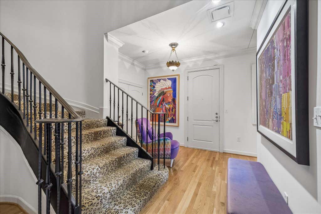 Photo of 511 S Post Oak Lane #6D, Houston, TX 77056 (MLS # 79051656)