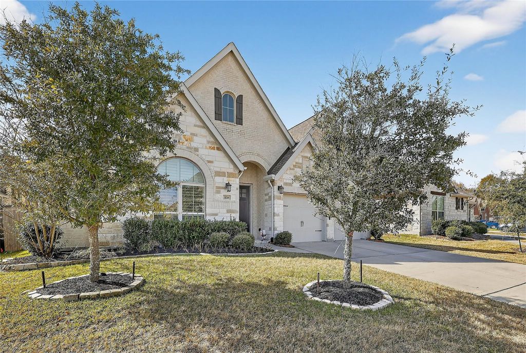 Photo of 3214 Dovetail Hollow Lane, Houston, TX 77365 (MLS # 94630015)