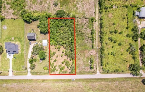Photo of 3534 County Road 155, Alvin, TX 77511 (MLS # 49193508)