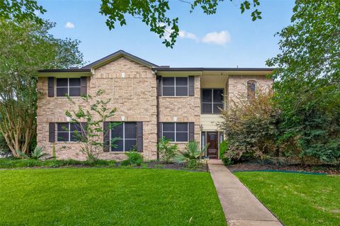 Photo of 8107 Tiger Lane, Houston, TX 77040 (MLS # 8766525)