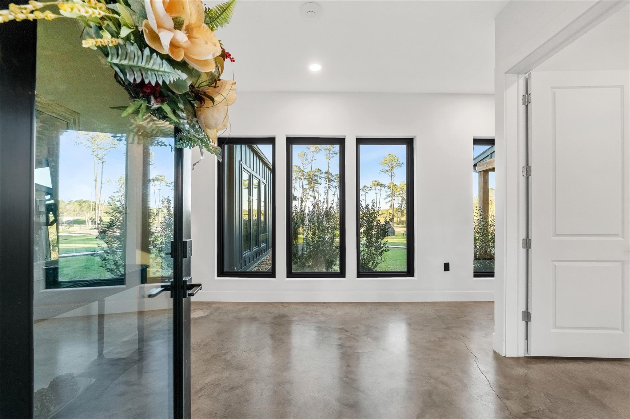 10202 Woodlane Boulevard