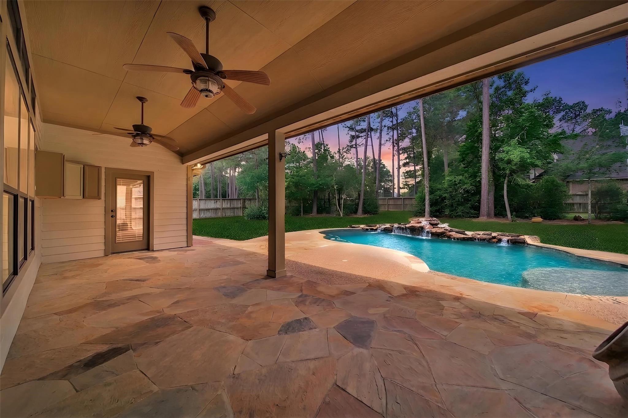 40503 Manor Drive