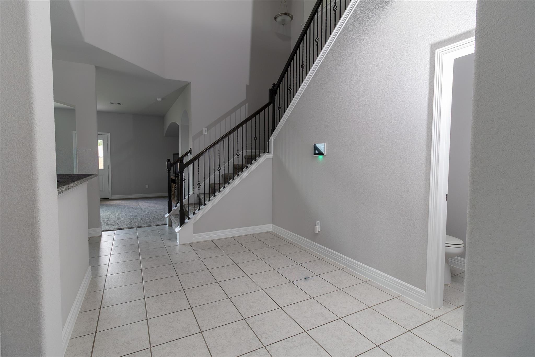 2406 Sandlewood Trail Lane