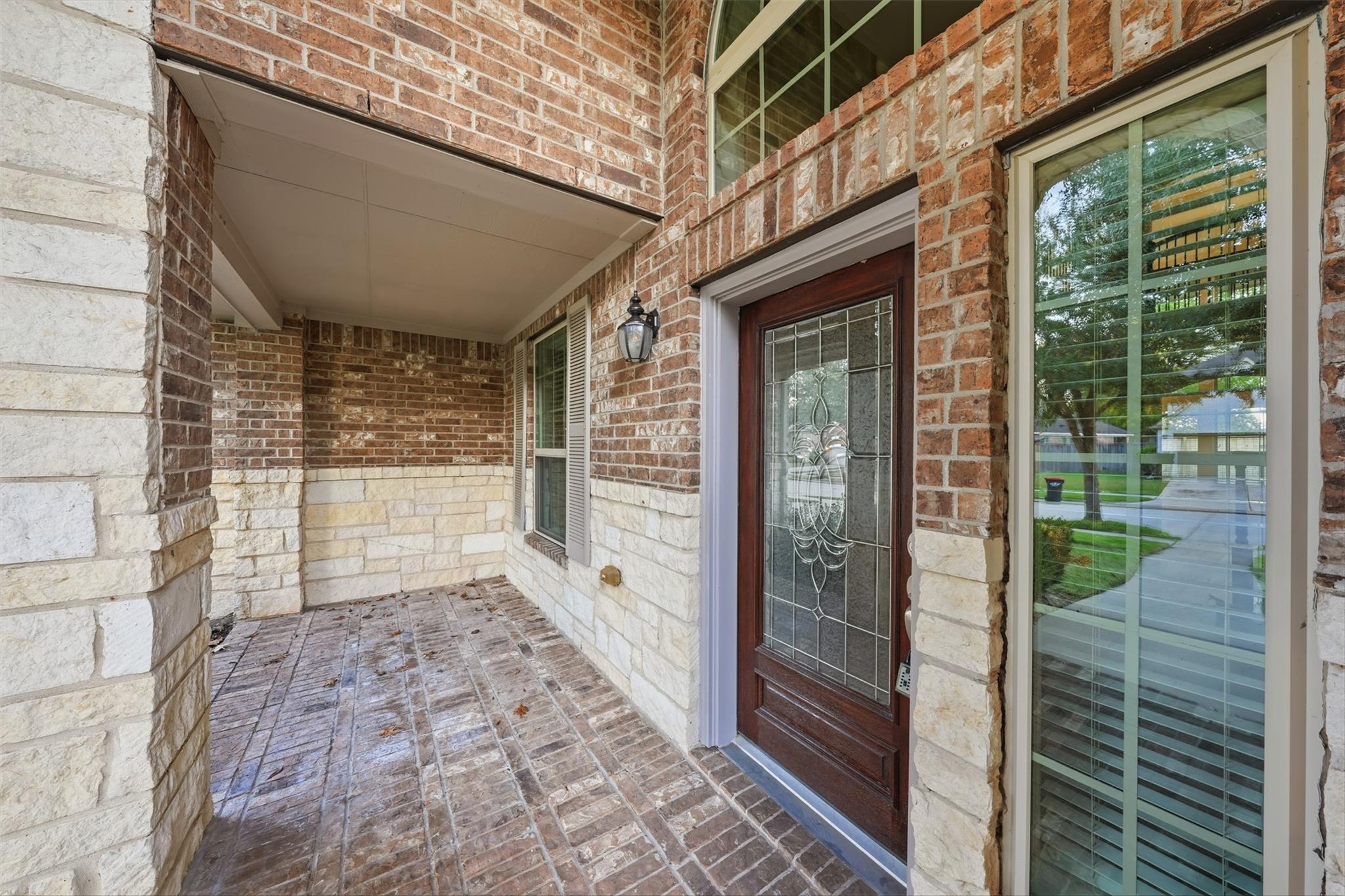 5023 Blackwater Lane