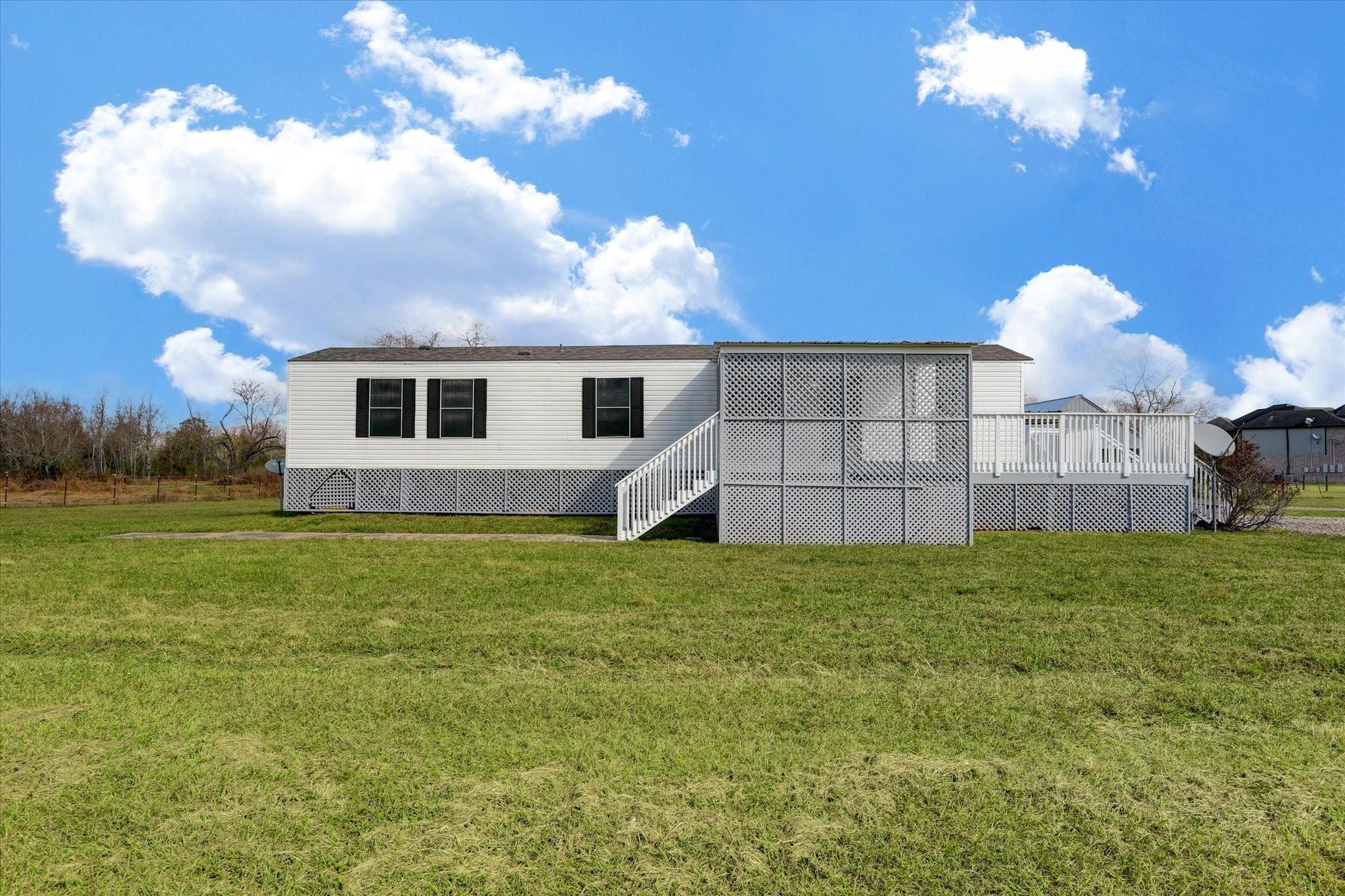 5806 S Highway 35