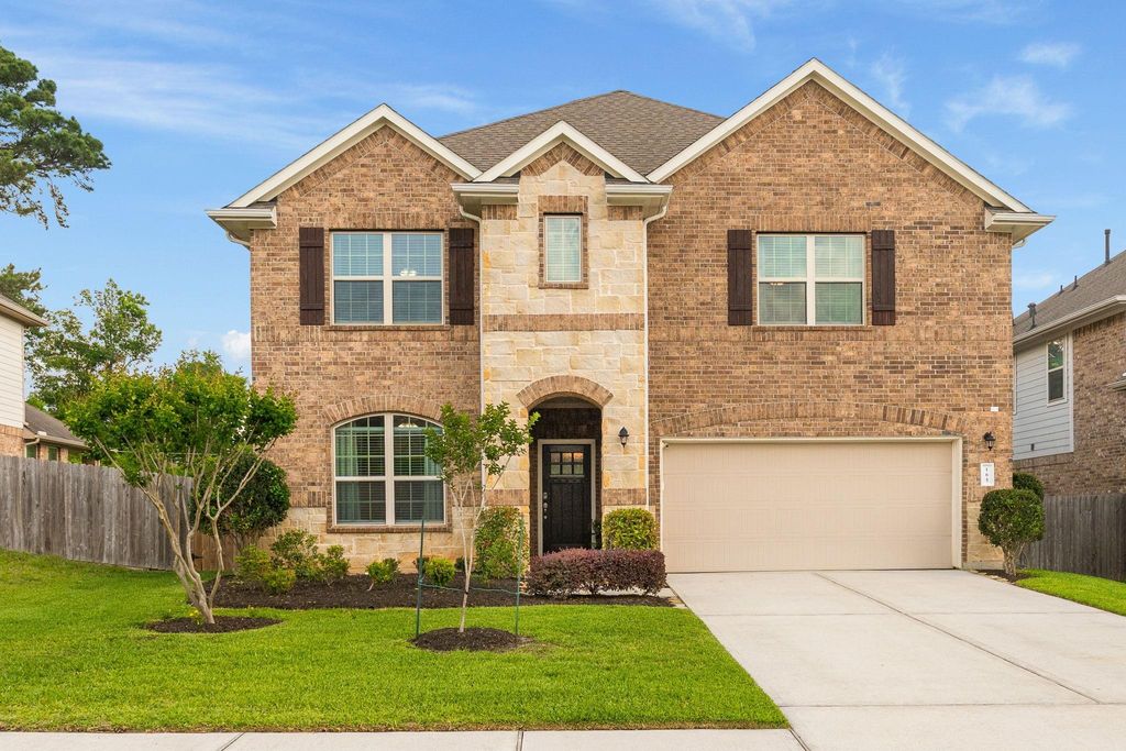 Photo of 165 Chestnut Meadow Drive, Conroe, TX 77384 (MLS # 31915555)