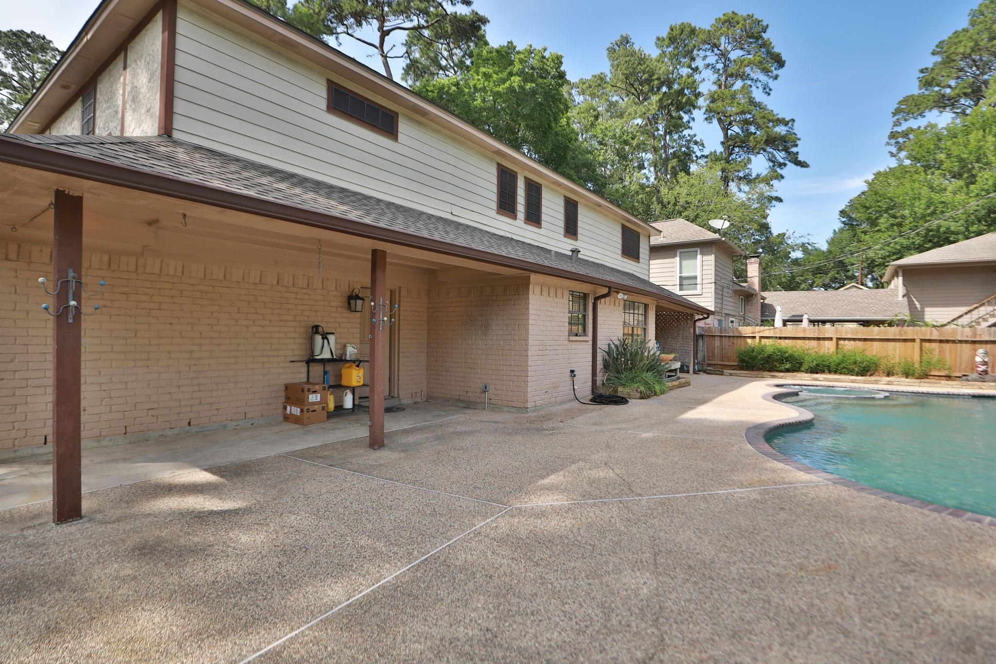 12923 Hunterfield Drive