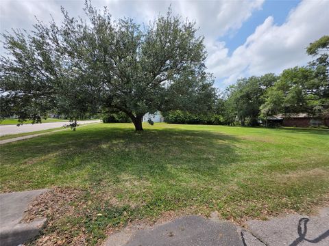 Photo of 0 Nugent Street, La Porte, TX 77571 (MLS # 94744169)